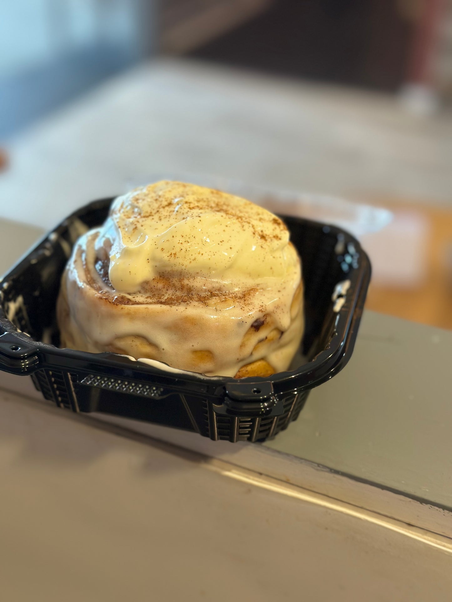 Cheesecake Cinnamon Roll | 6-Pack